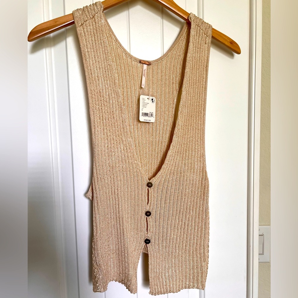 Free People viscose gold metallic vest. Size L, NWT